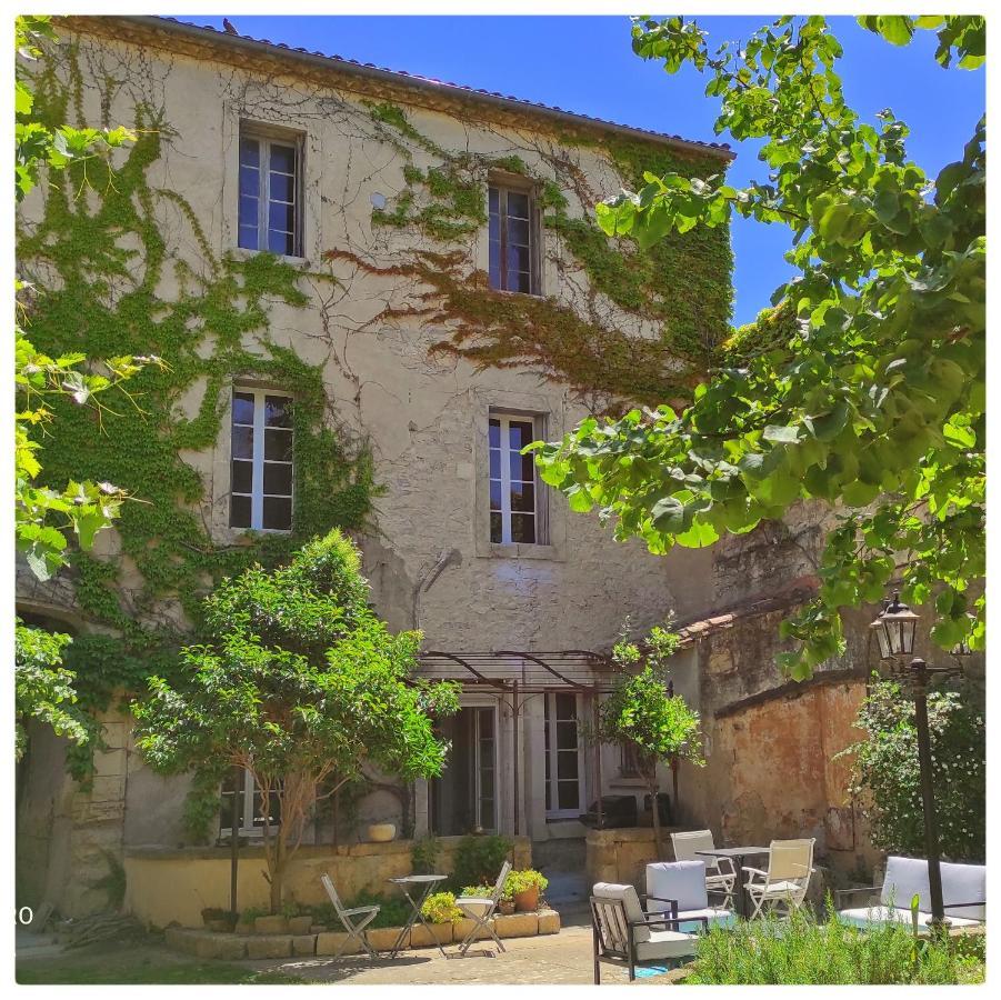 보베르 La Vigneronne Des Costieres B&B 외부 사진