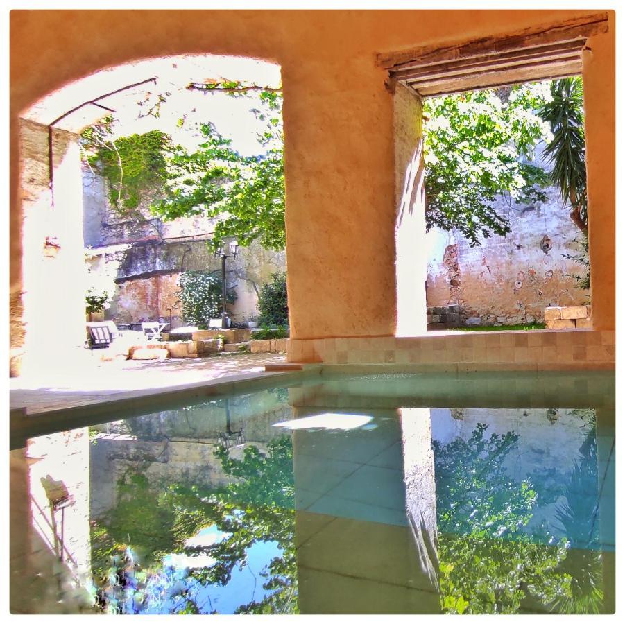 보베르 La Vigneronne Des Costieres B&B 외부 사진