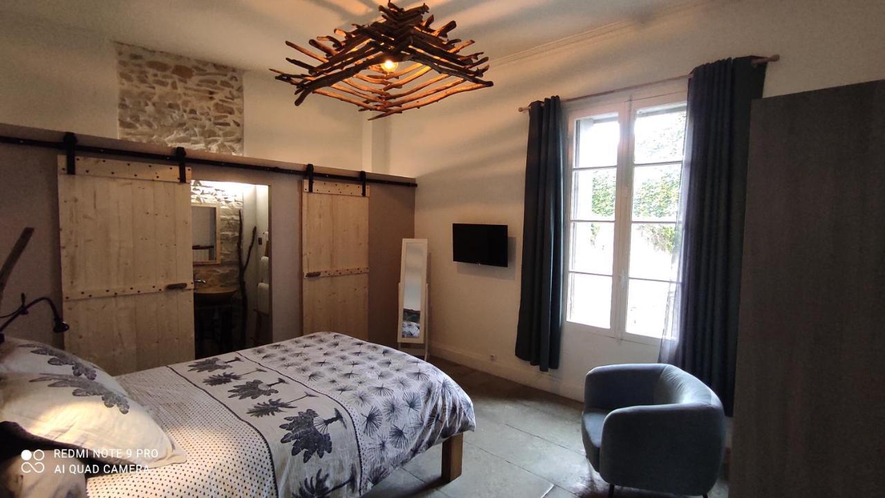 보베르 La Vigneronne Des Costieres B&B 외부 사진