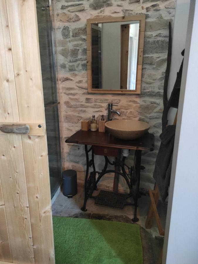 보베르 La Vigneronne Des Costieres B&B 외부 사진
