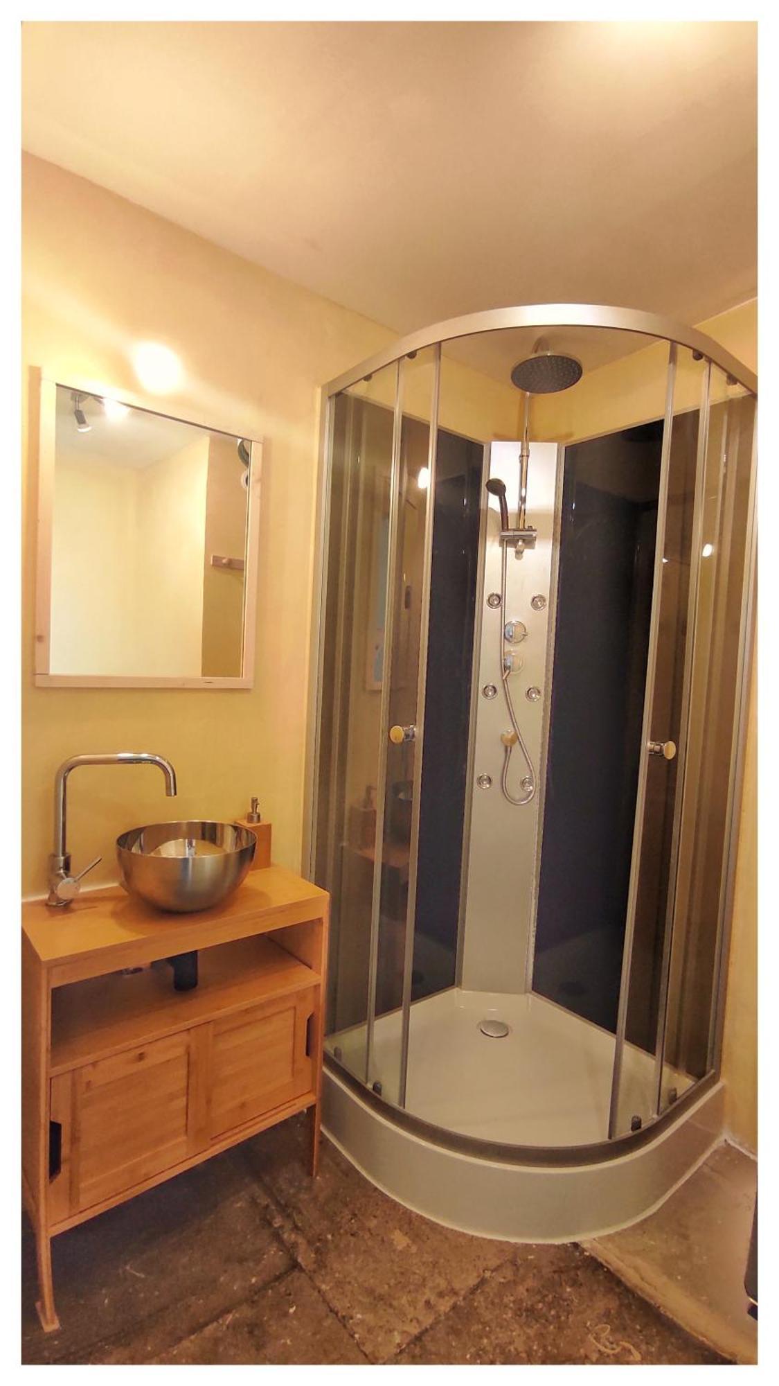 보베르 La Vigneronne Des Costieres B&B 객실 사진